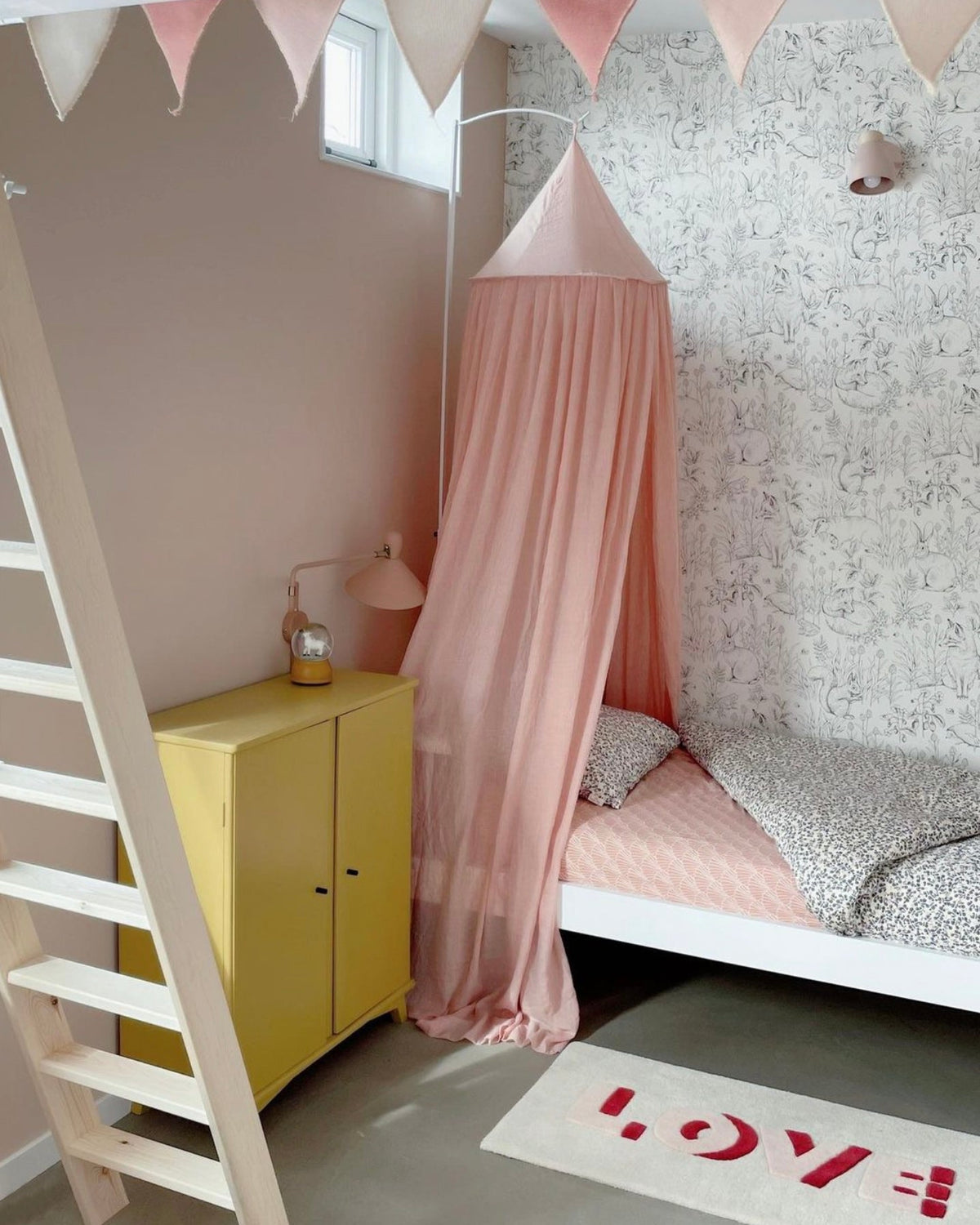 Additional_ Love Rug Girls Room