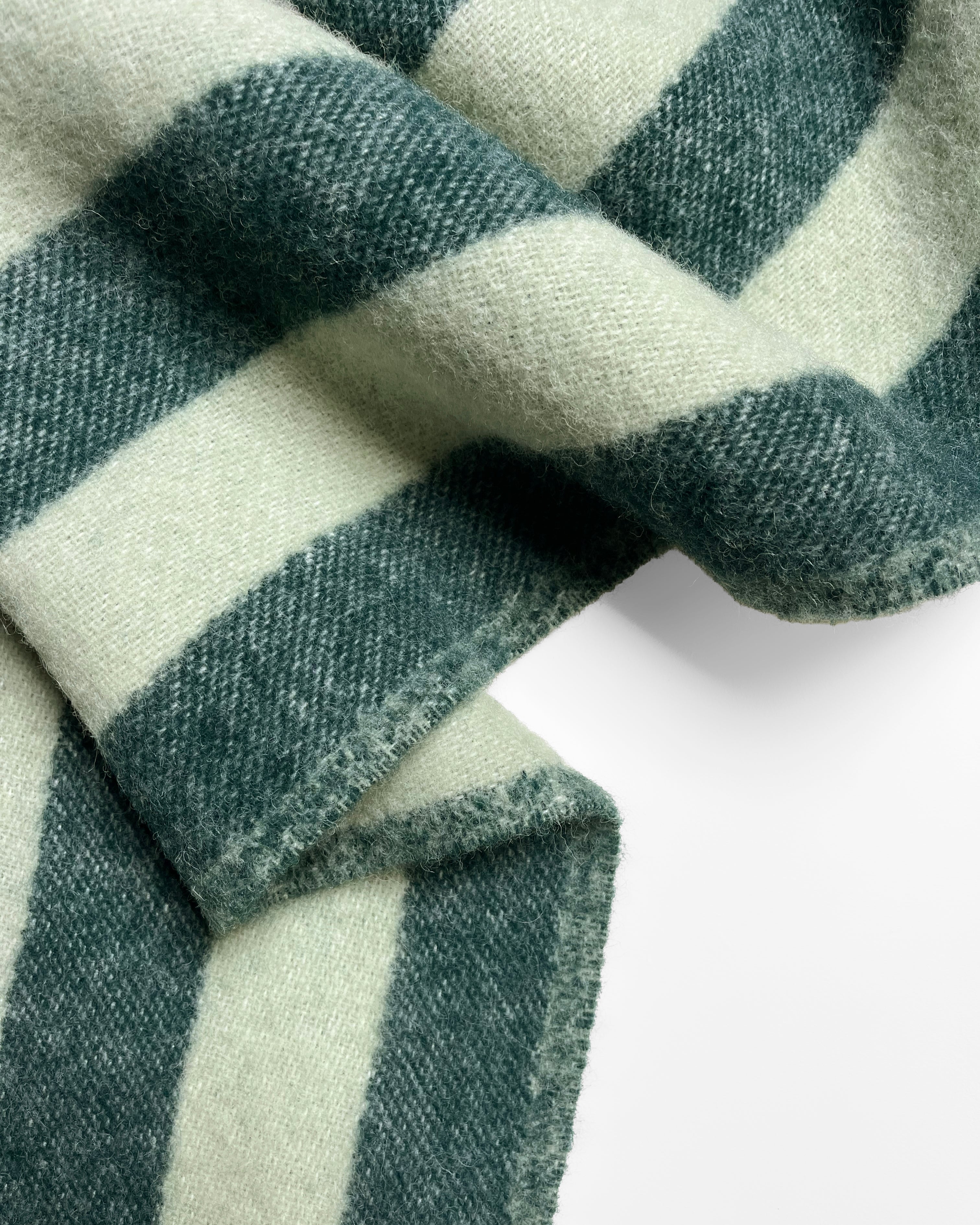 Candy Wrap Blanket Green Sage