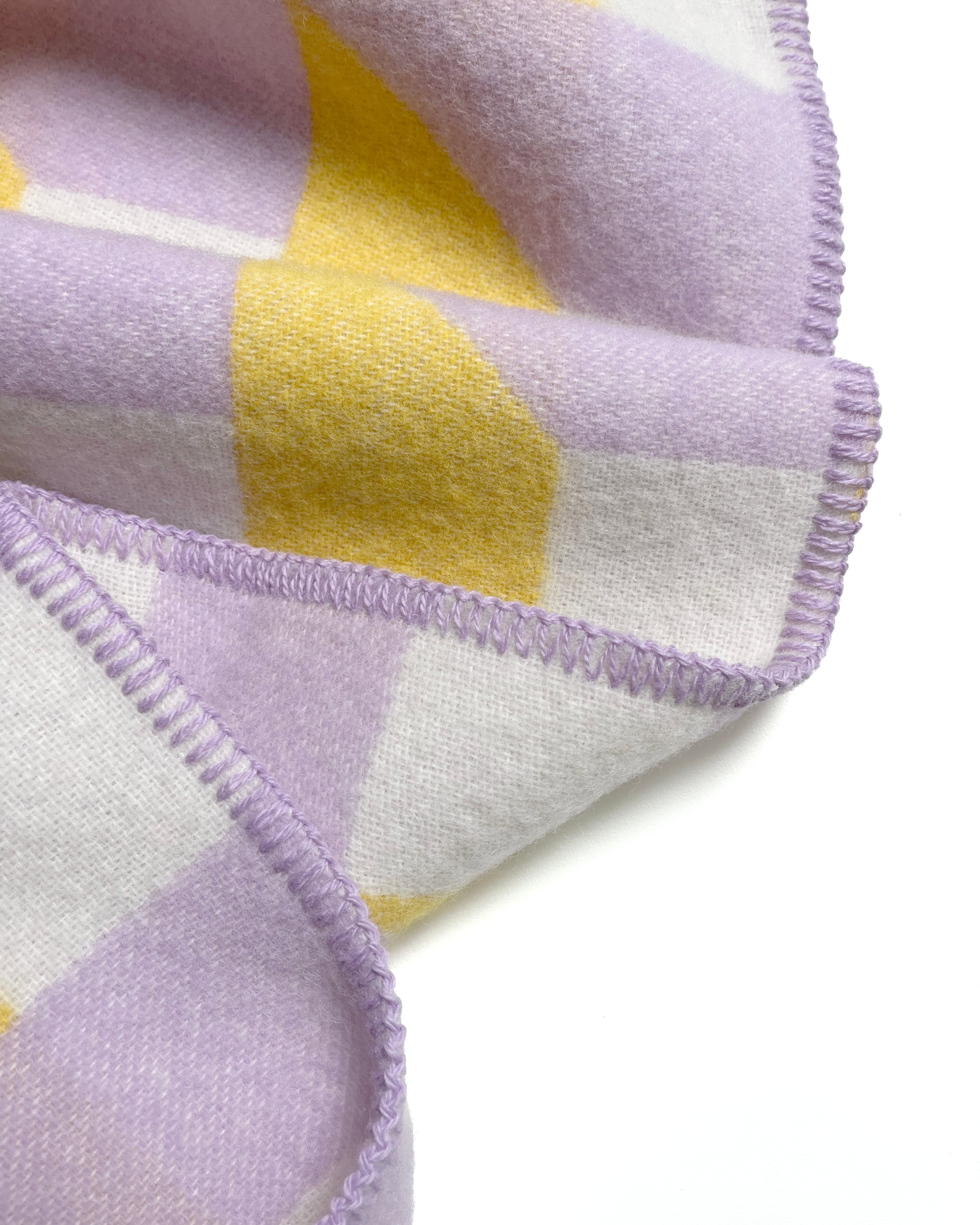 Kubussen Plaid Lila Zon