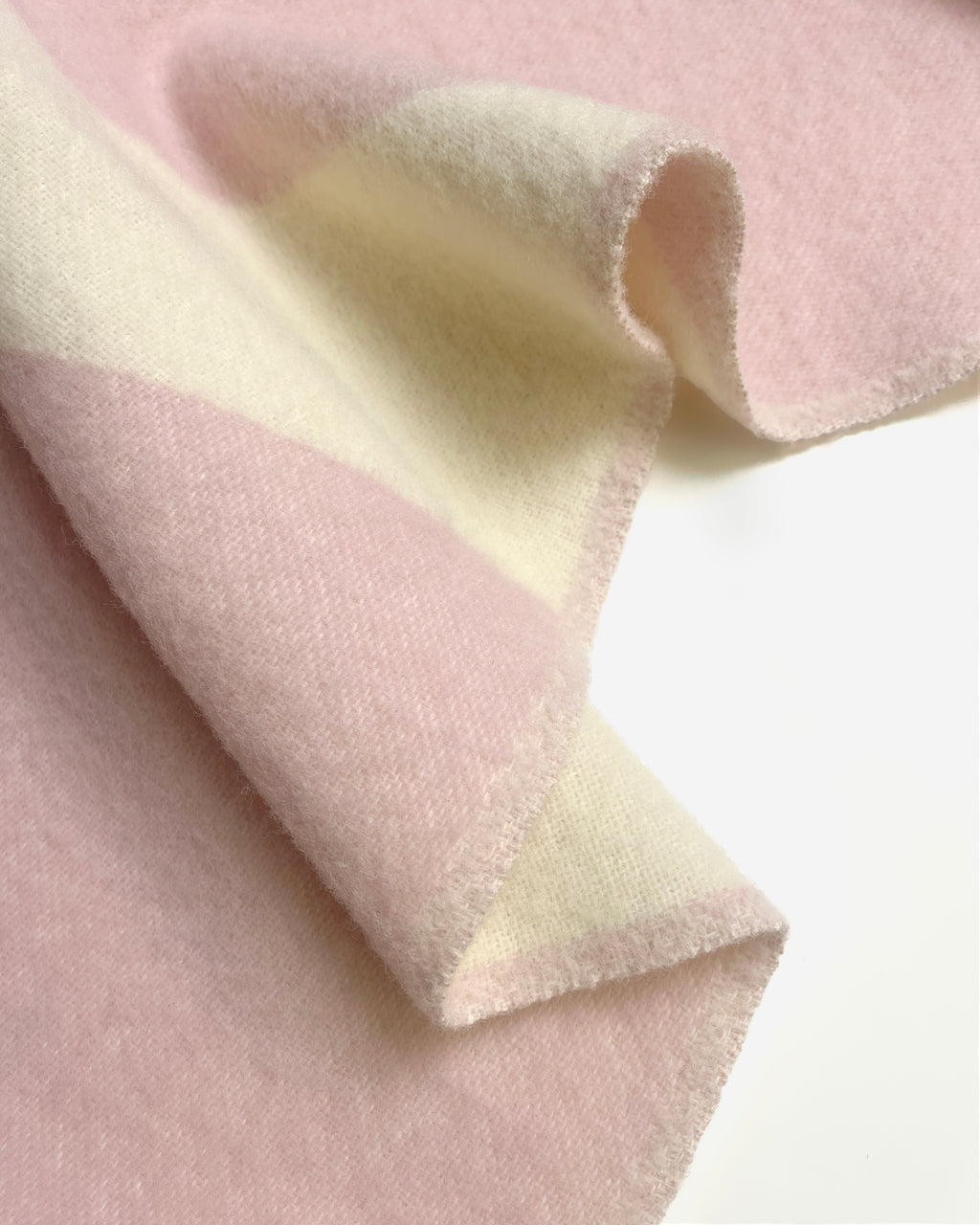 Couverture Swirl Jaune Beurre Rose