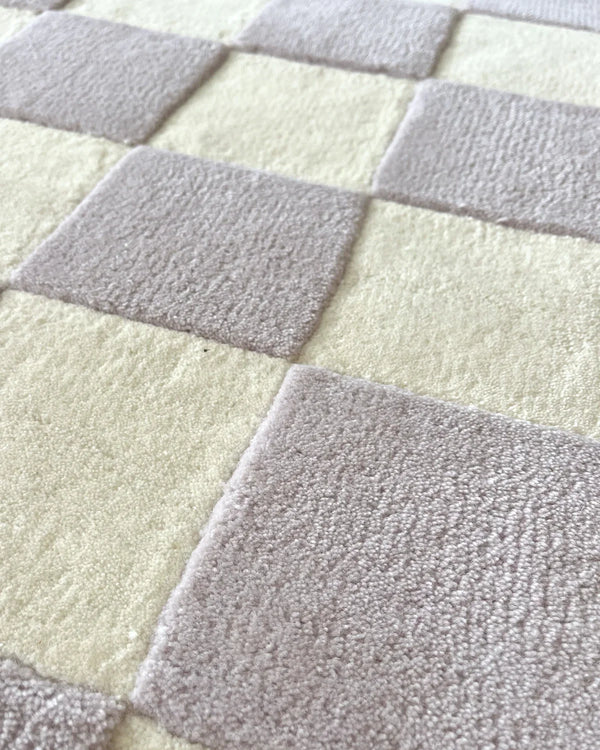 Checkerboard Runner Rug Lilac