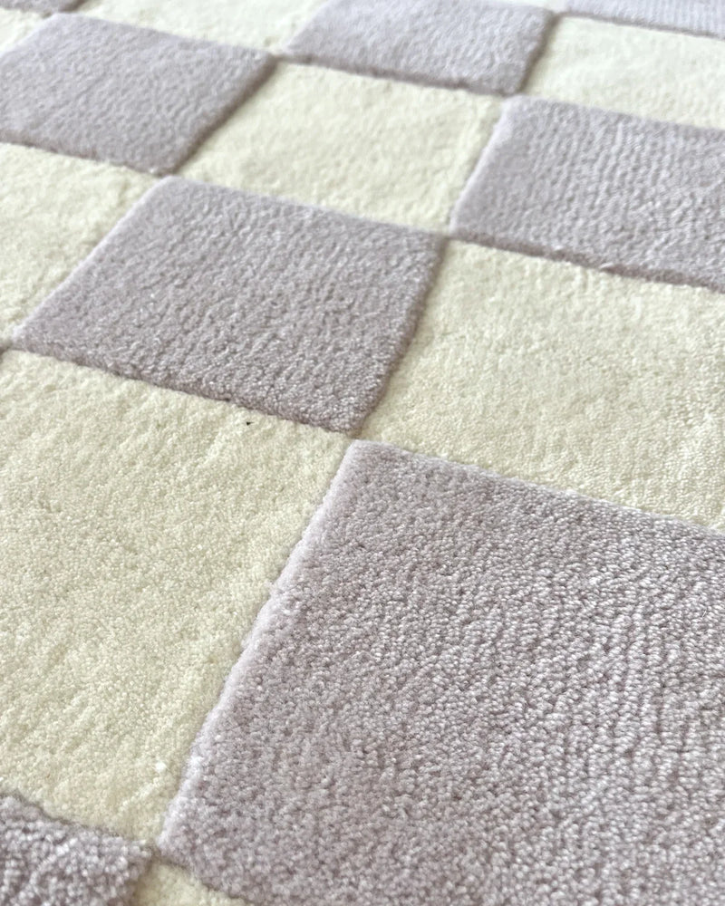 Checkerboard Runner Rug Lilac