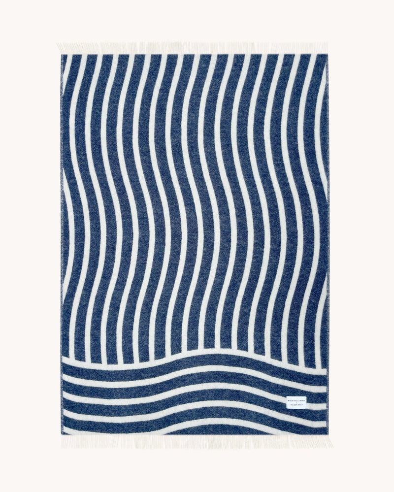 The Waves Blanket