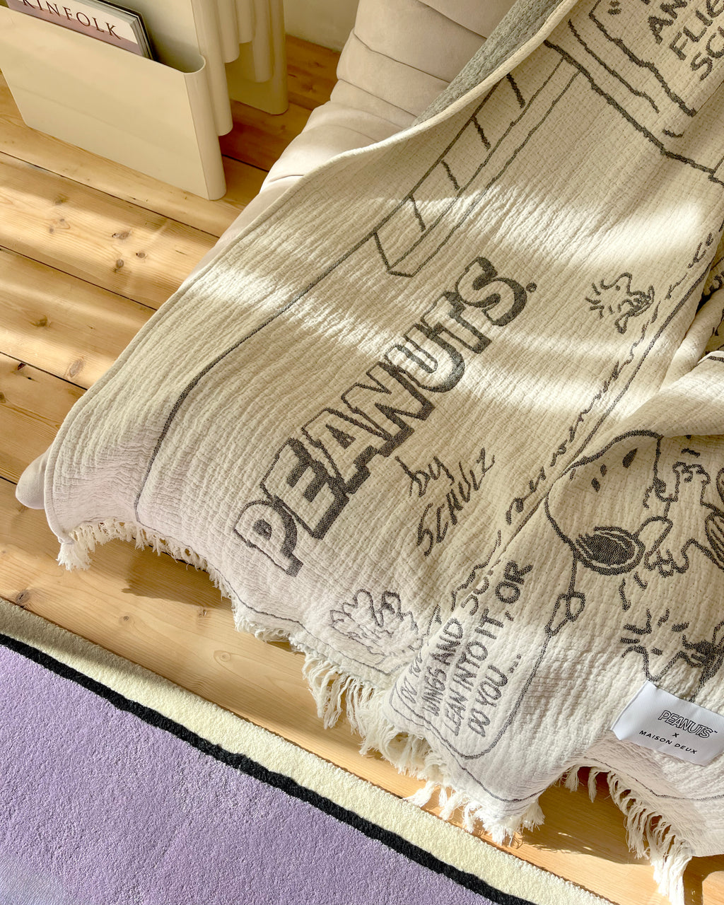 Peanuts_Cotton_Blanket_Snoopy_and_Woodstcok