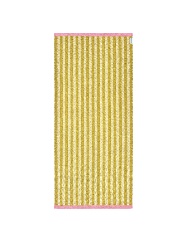 Plastic_Stripe_Rug_Sunburst_70x150_cm