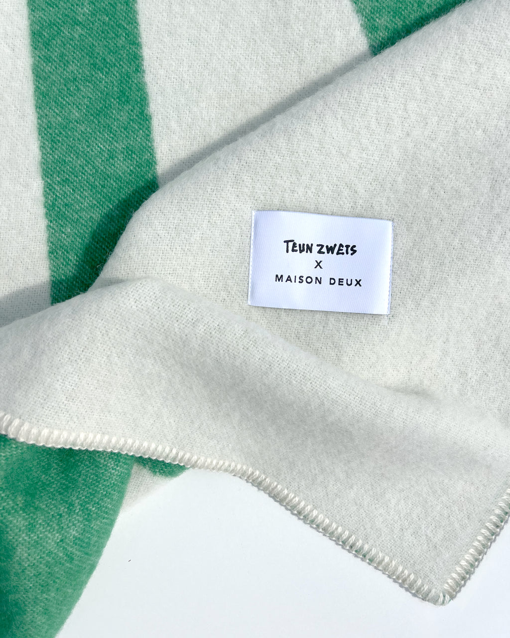 Splitted Chair Blanket Grass 130 x 200 cm