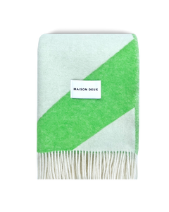 Swirl Blanket Apple White